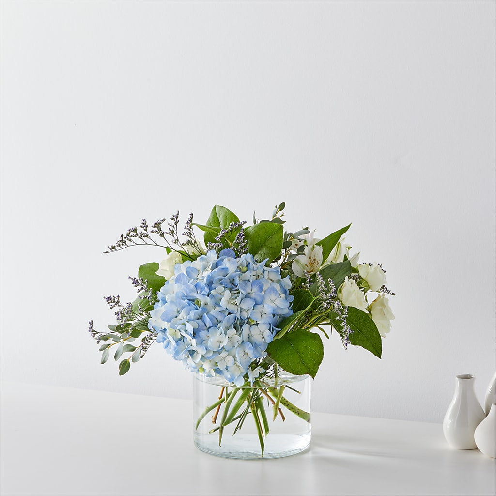 Coastal Blossom Bouquet – Sammy Wammy Floral, Montgomery IL