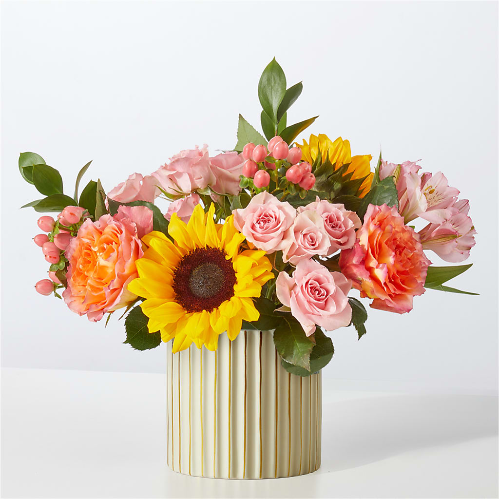 Sun's Out Bouquet – Sammy Wammy Floral, Montgomery IL