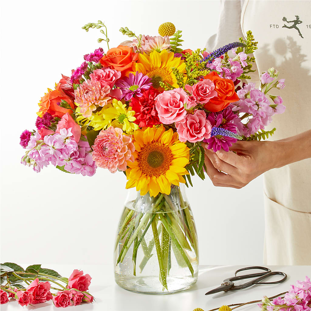 Cue the Confetti - A Florist Original – Sammy Wammy Floral, Montgomery IL