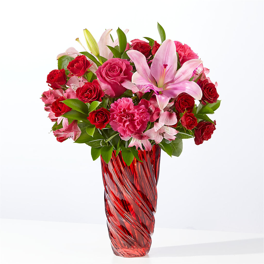 In Love Bouquet with Luxe Swirl Vase – Sammy Wammy Floral, Montgomery IL