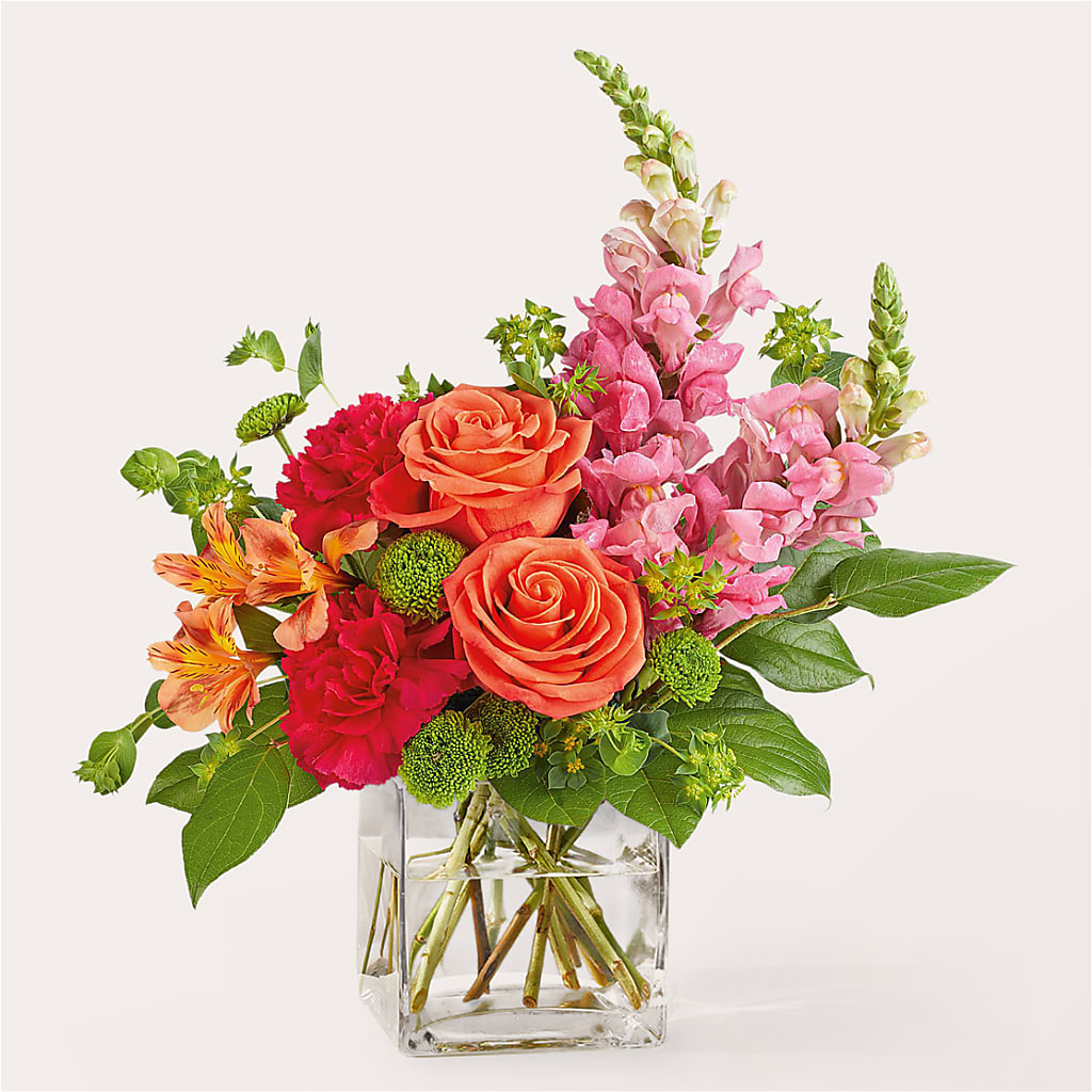 Cosmopolitan Bouquet – Sammy Wammy Floral, Montgomery IL