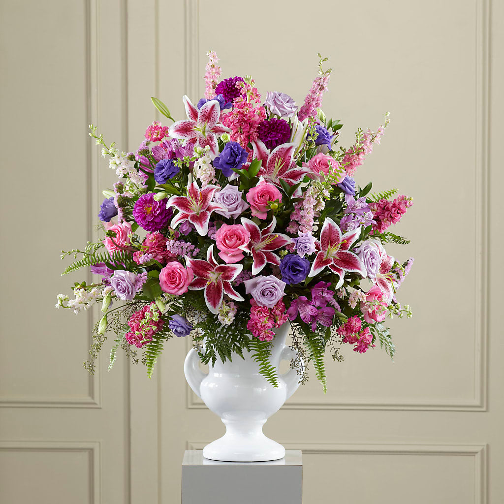 Peaceful Tribute Arrangement – Sammy Wammy Floral, Montgomery IL