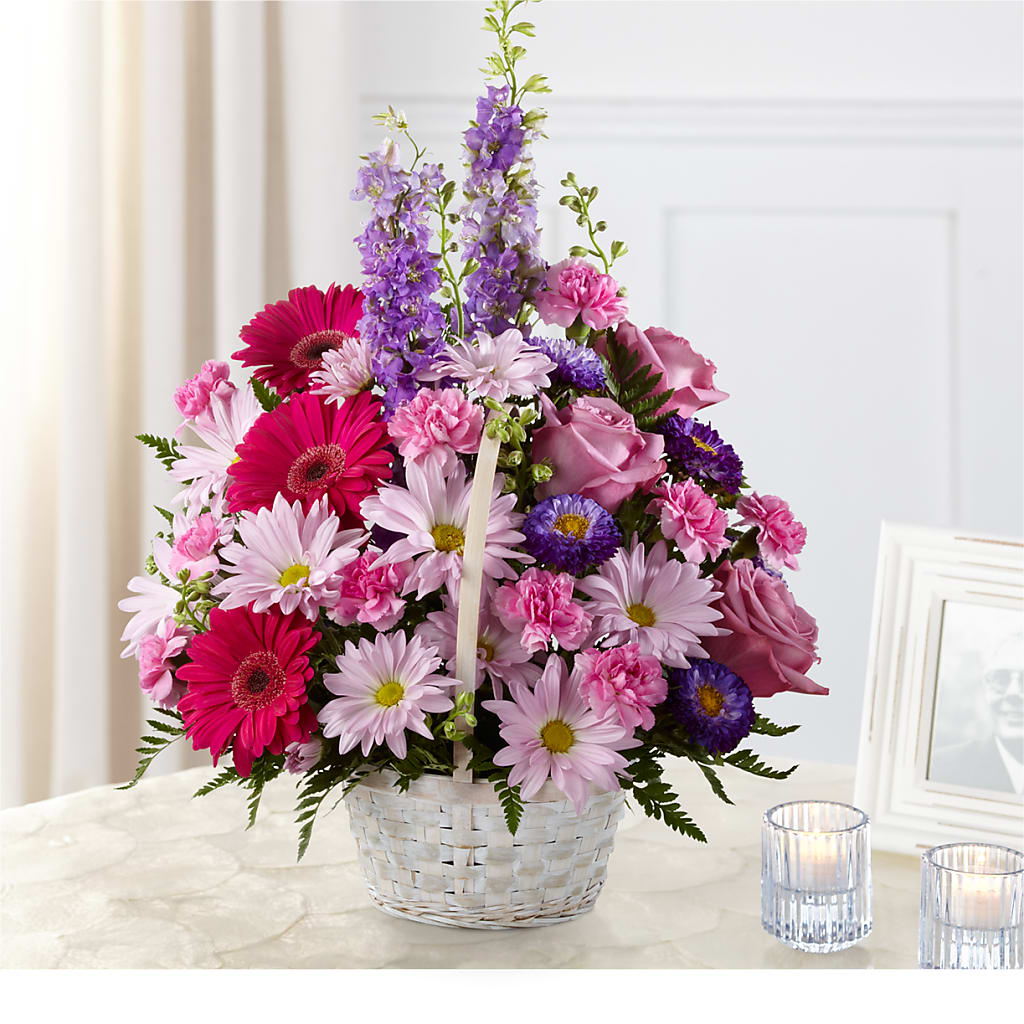 Pastel Peace Basket – Sammy Wammy Floral, Montgomery IL