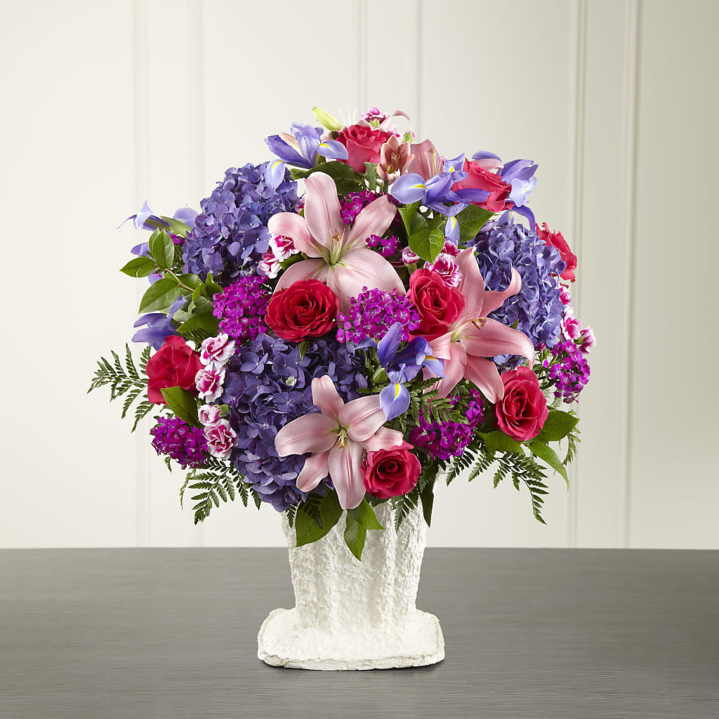 We Fondly Remember Arrangement – Sammy Wammy Floral, Montgomery IL