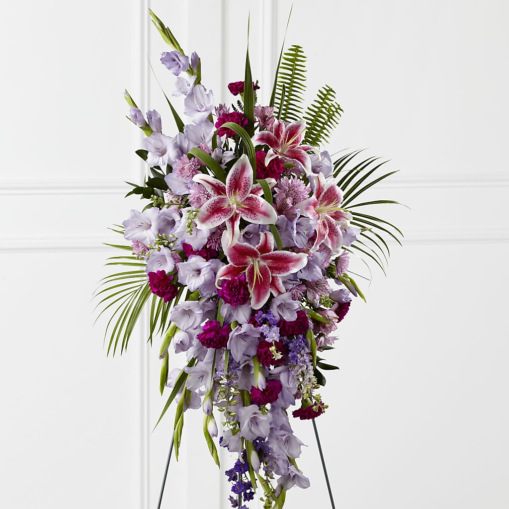 Tender Touch Standing Spray – Sammy Wammy Floral, Montgomery IL