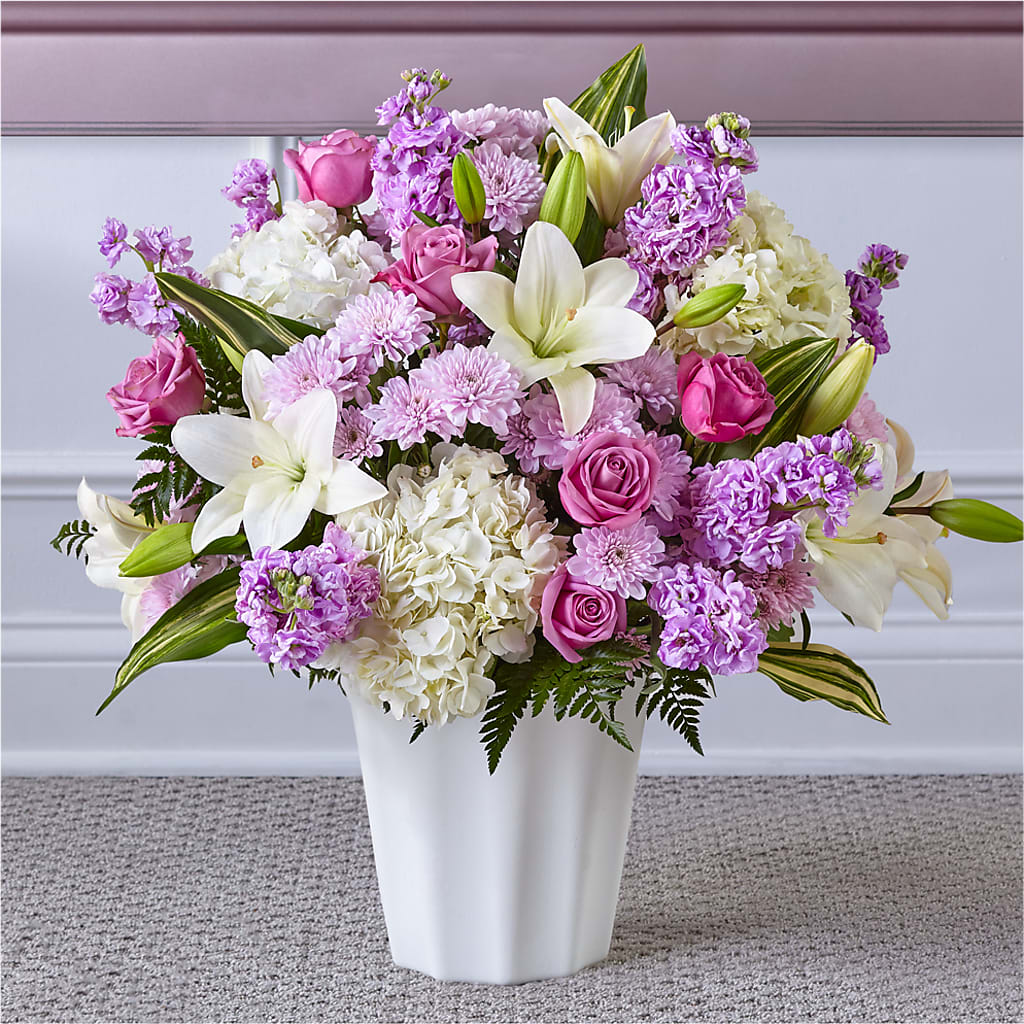 Heaven Sent Floor Basket – Sammy Wammy Floral, Montgomery IL