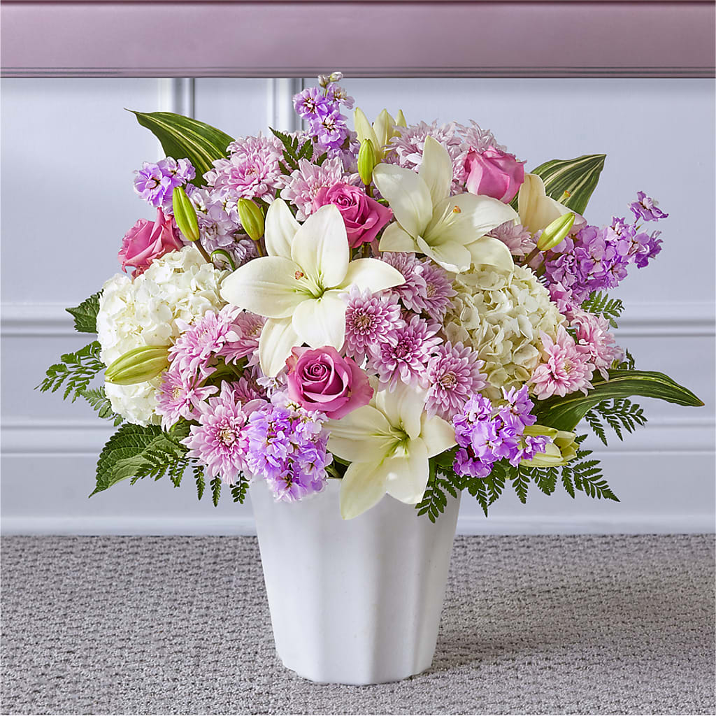 Heaven Sent Floor Basket – Sammy Wammy Floral, Montgomery IL