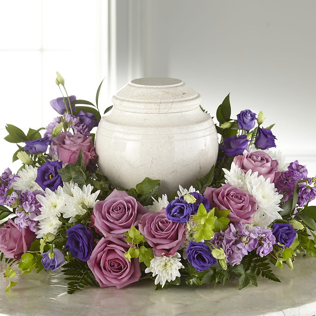Blooming Sympathy Cremation Adornment – Sammy Wammy Floral, Montgomery IL