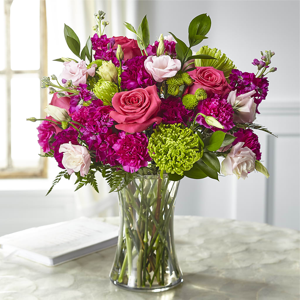 Everlasting Embrace Bouquet – Sammy Wammy Floral, Montgomery IL