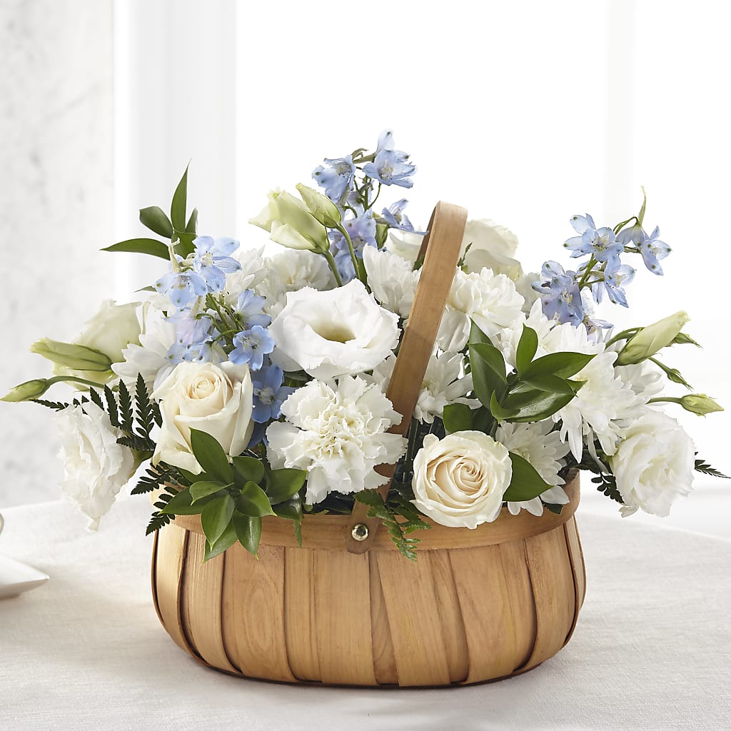 Sincerely Heartfelt Basket – Sammy Wammy Floral, Montgomery IL