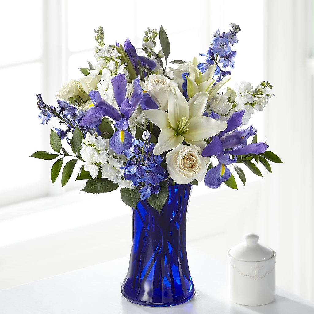 Calming Comfort Bouquet – Sammy Wammy Floral, Montgomery IL