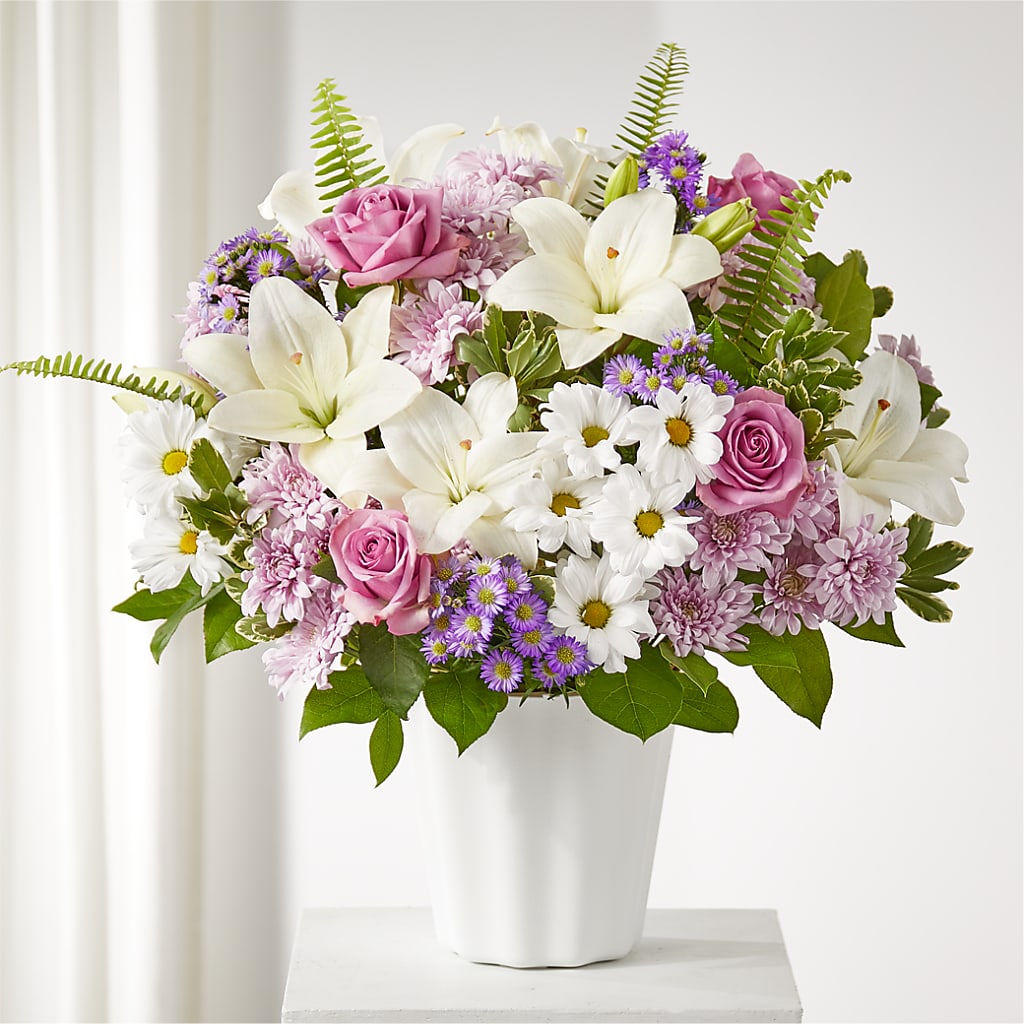 Warmest Thoughts Tabletop Basket – Sammy Wammy Floral, Montgomery IL