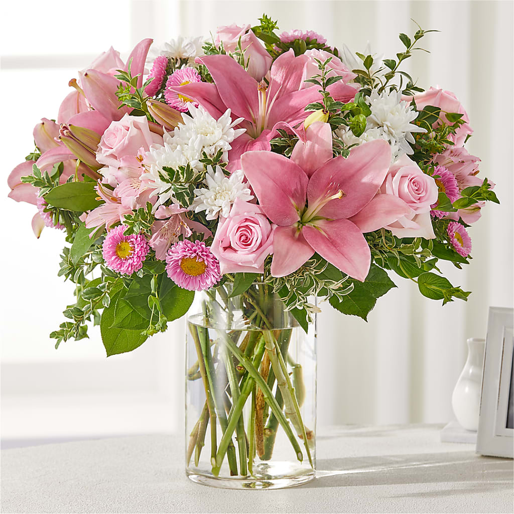 Healing Hug Bouquet – Sammy Wammy Floral, Montgomery IL