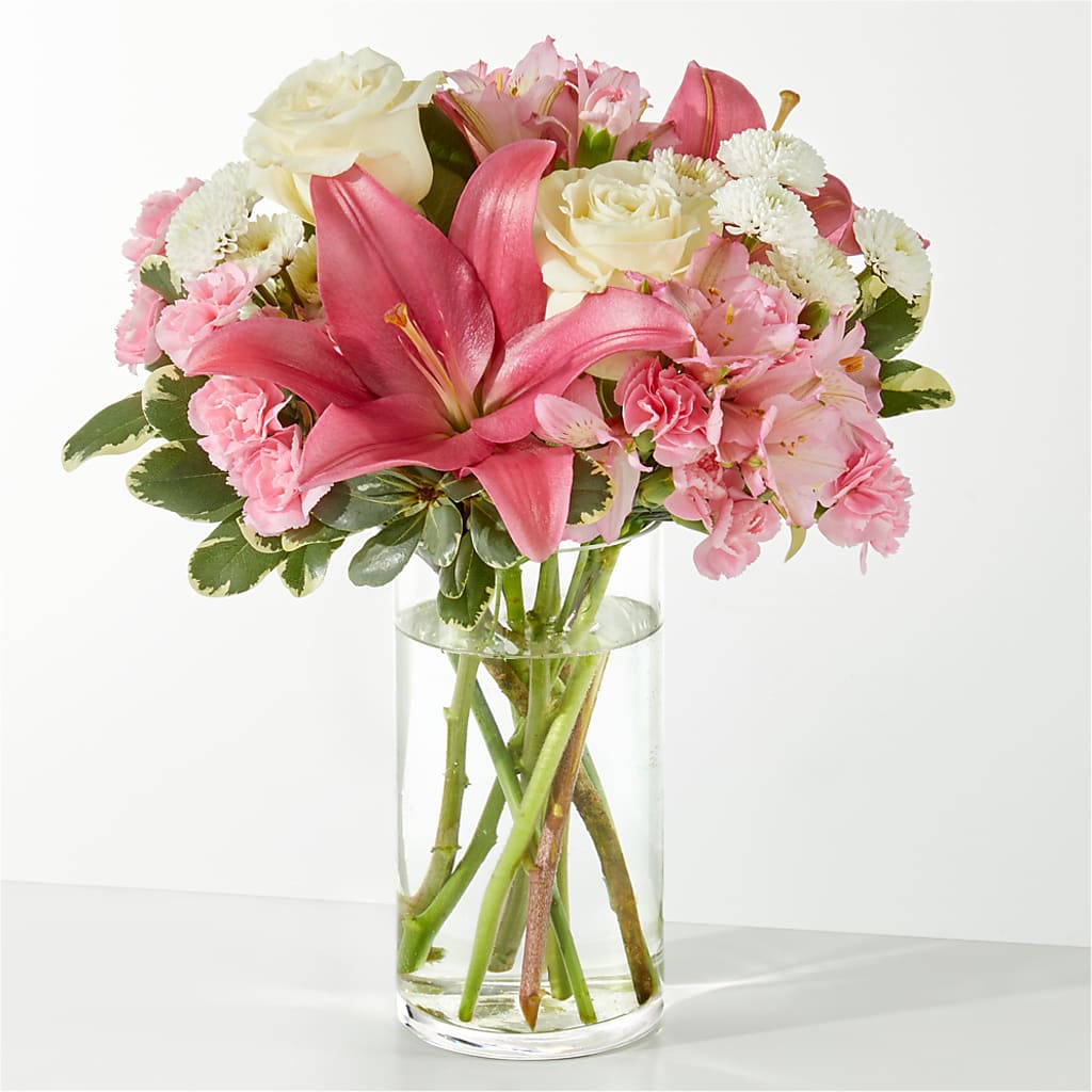 Piece of Cake Bouquet – Sammy Wammy Floral, Montgomery IL