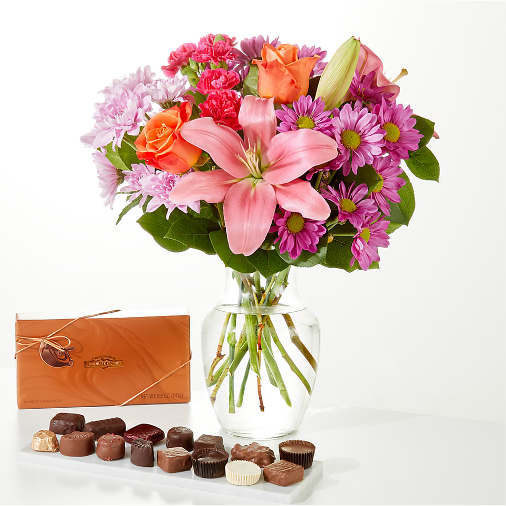 One and Only Bouquet and Chocolate Bundle – Sammy Wammy Floral, Montgomery IL