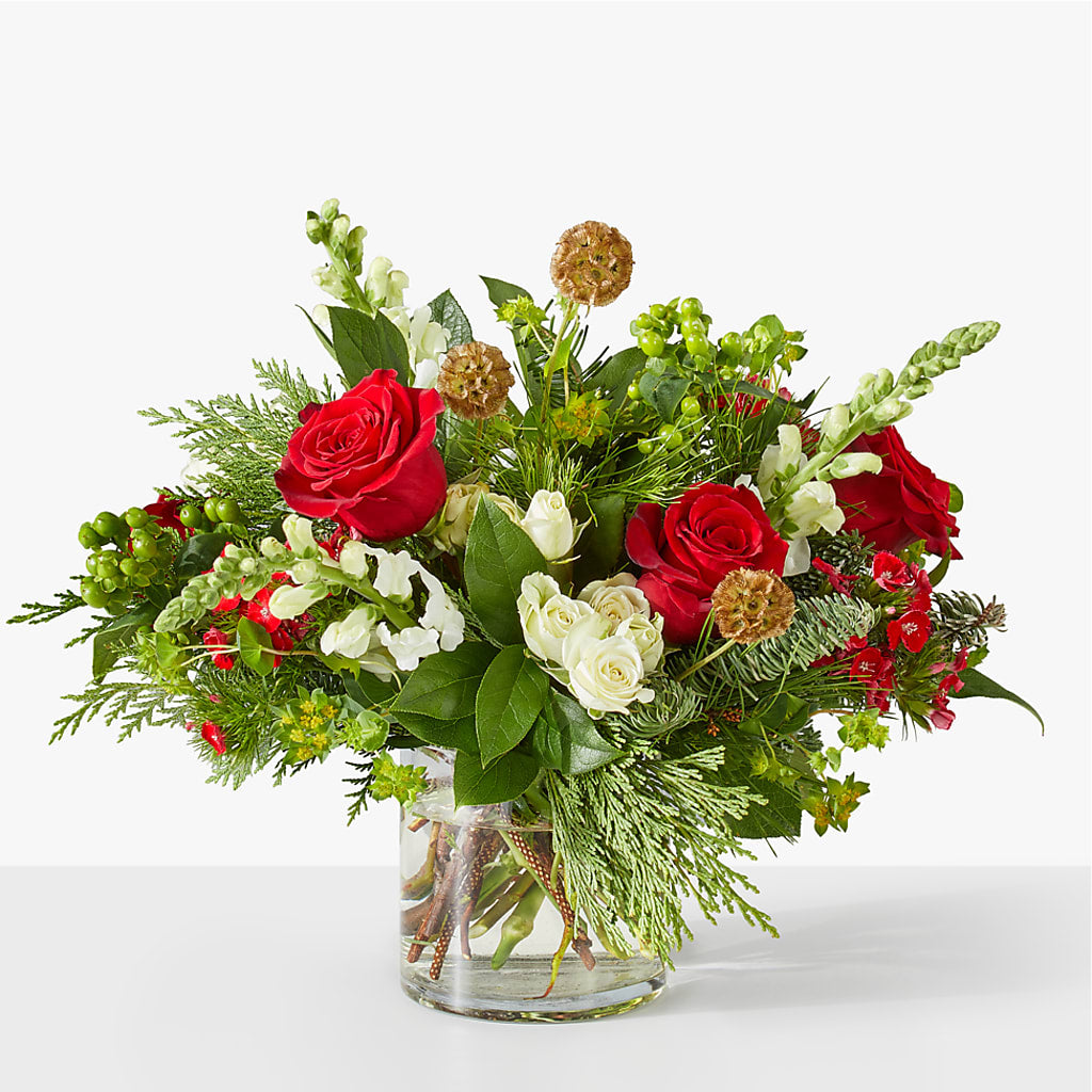 Deck the Halls Bouquet – Sammy Wammy Floral, Montgomery IL