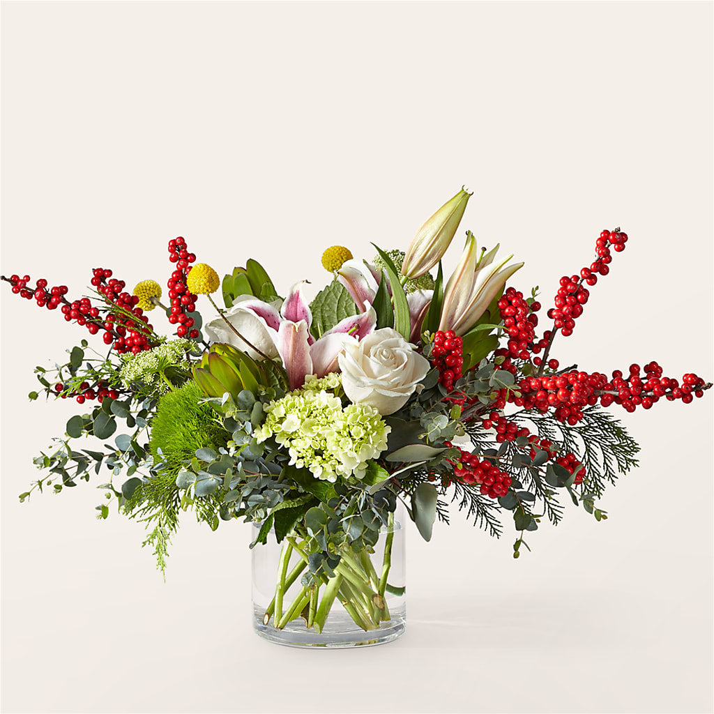 Berry & Bright Bouquet – Sammy Wammy Floral, Montgomery IL