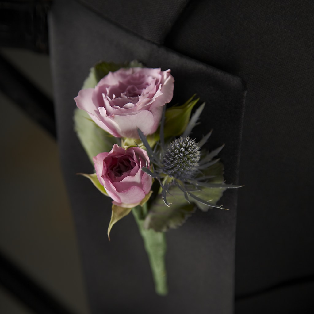 Veronica Boutonniere – Sammy Wammy Floral, Montgomery IL