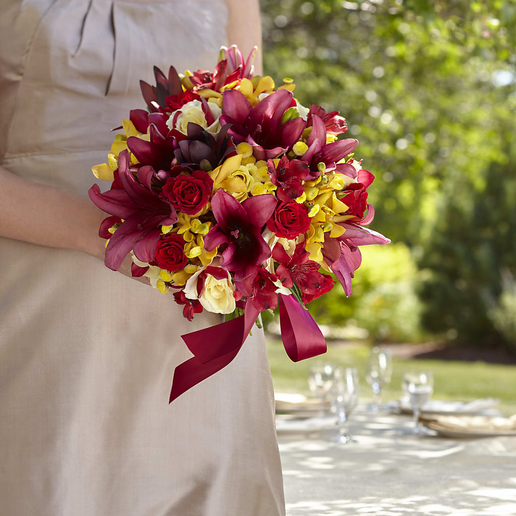 Sunningdale Bouquet – Sammy Wammy Floral, Montgomery IL