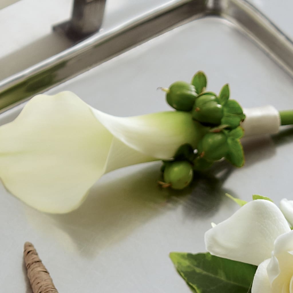 White Calla Boutonniere – Sammy Wammy Floral, Montgomery IL