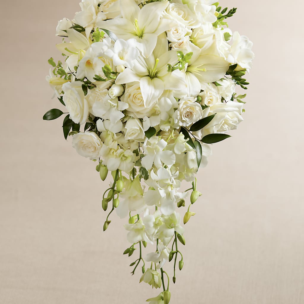 White Wonders Bouquet – Sammy Wammy Floral, Montgomery IL