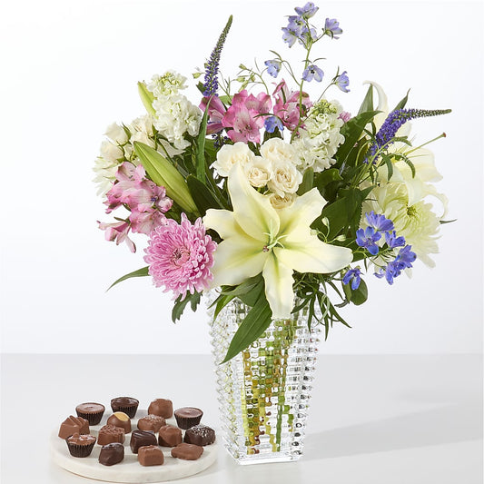 Winter Celebration Bouquet –  Sammy Wammy Floral, Montgomery IL