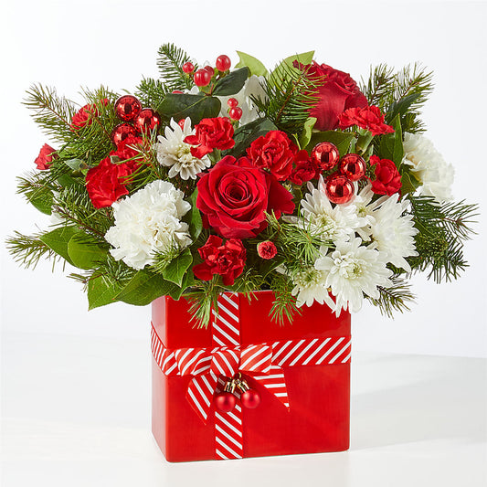 Presents Under the Tree Bouquet –  Sammy Wammy Floral, Montgomery IL