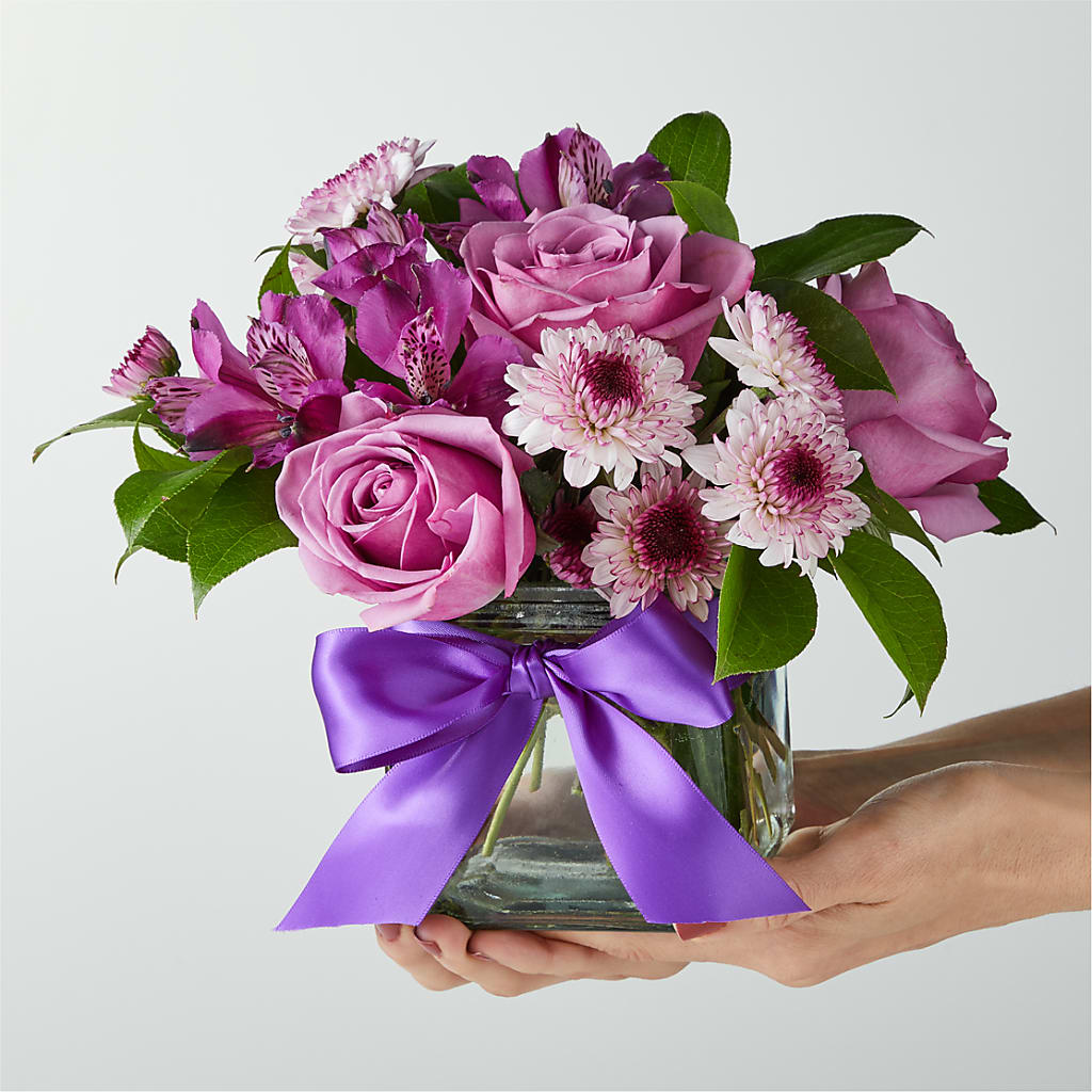 Sugarplum Bouquet –  Sammy Wammy Floral, Montgomery IL