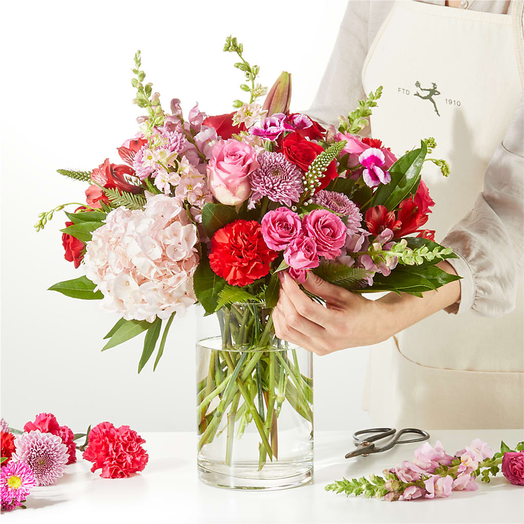 Swooning Over You - A Luxury Florist Original –  Sammy Wammy Floral, Montgomery IL