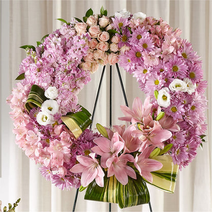 Gift of Warmth Wreath –  Sammy Wammy Floral, Montgomery IL