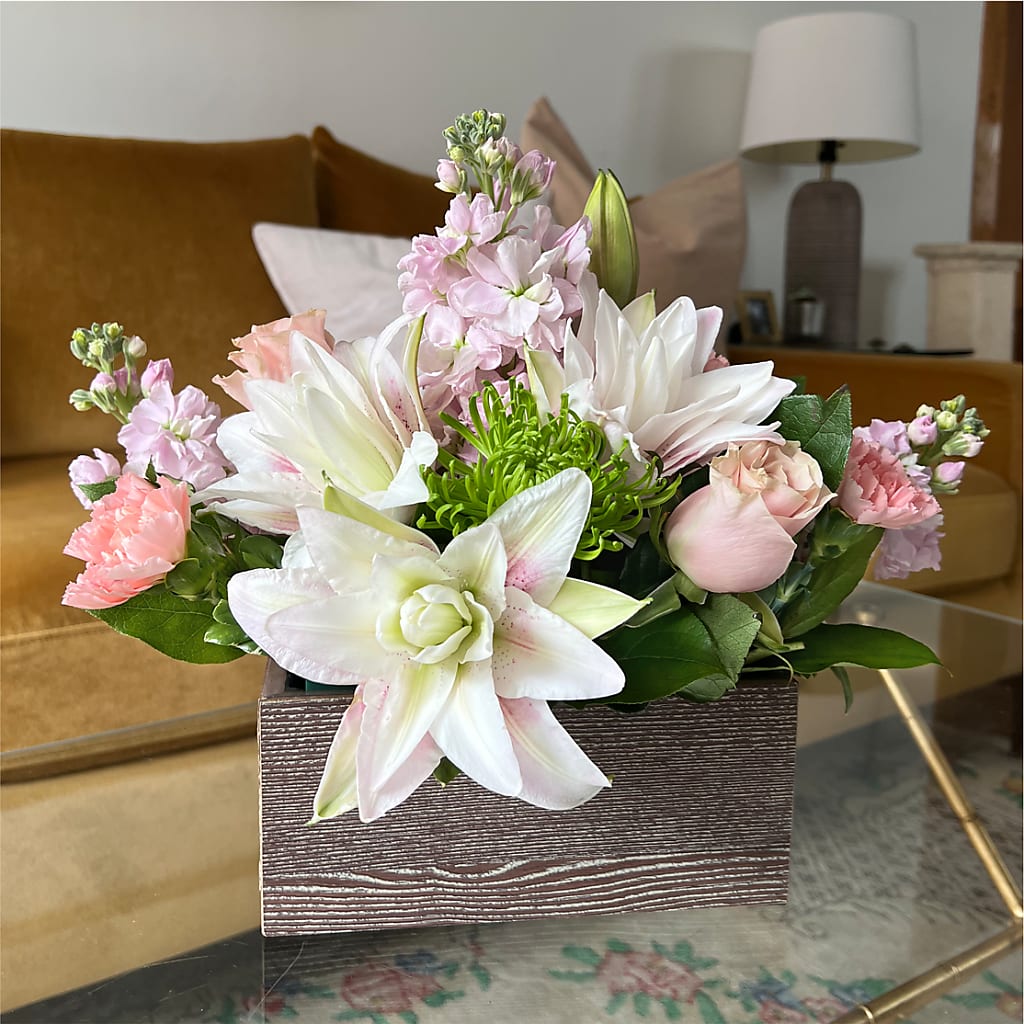 Beautiful Spirit Basket –  Sammy Wammy Floral, Montgomery IL