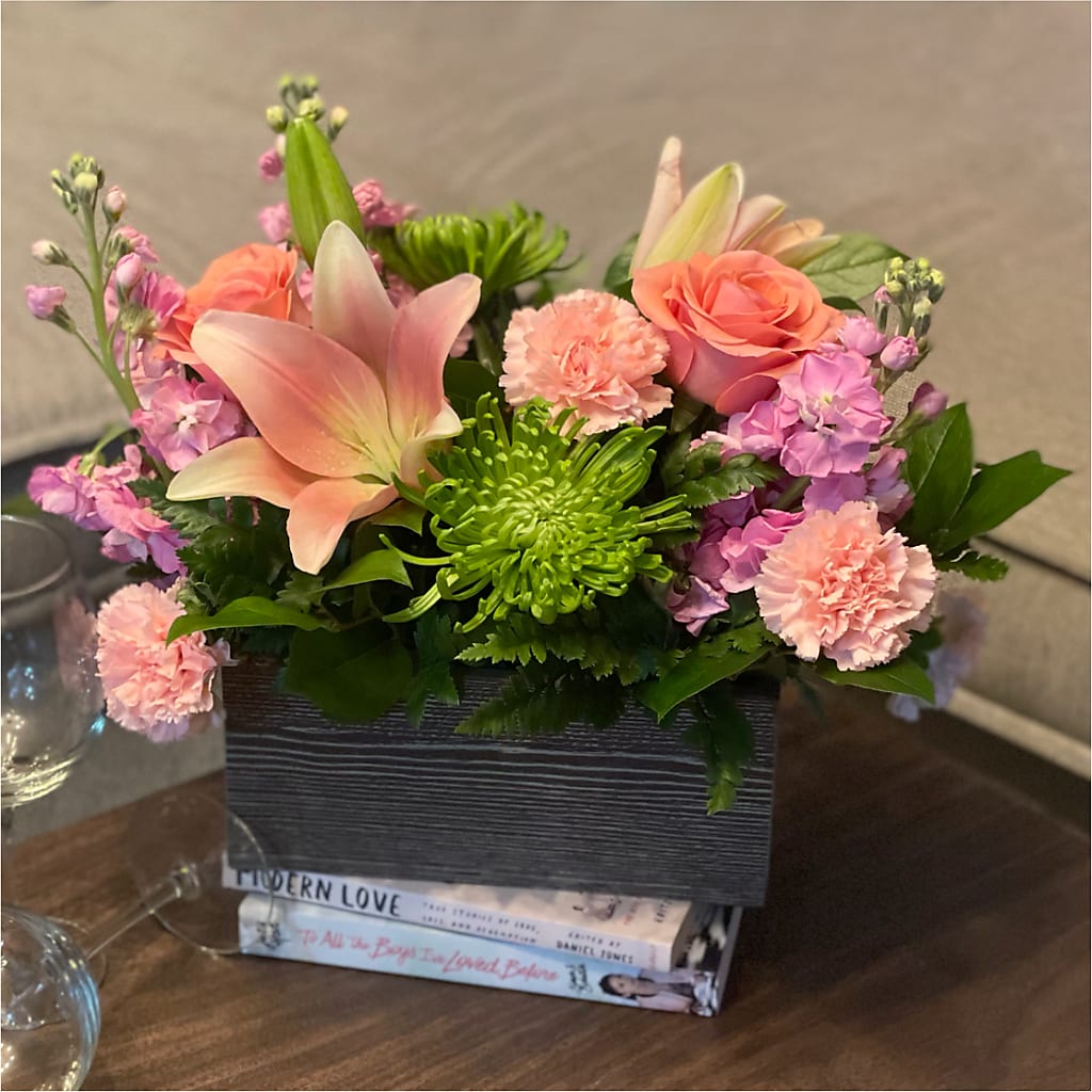 Beautiful Spirit Basket –  Sammy Wammy Floral, Montgomery IL