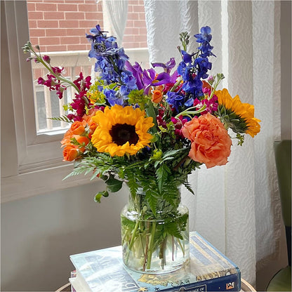 Rays of Life Bouquet –  Sammy Wammy Floral, Montgomery IL