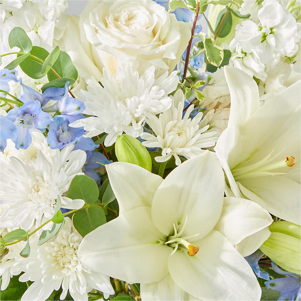 Peace of Mind Bouquet –  Sammy Wammy Floral, Montgomery IL