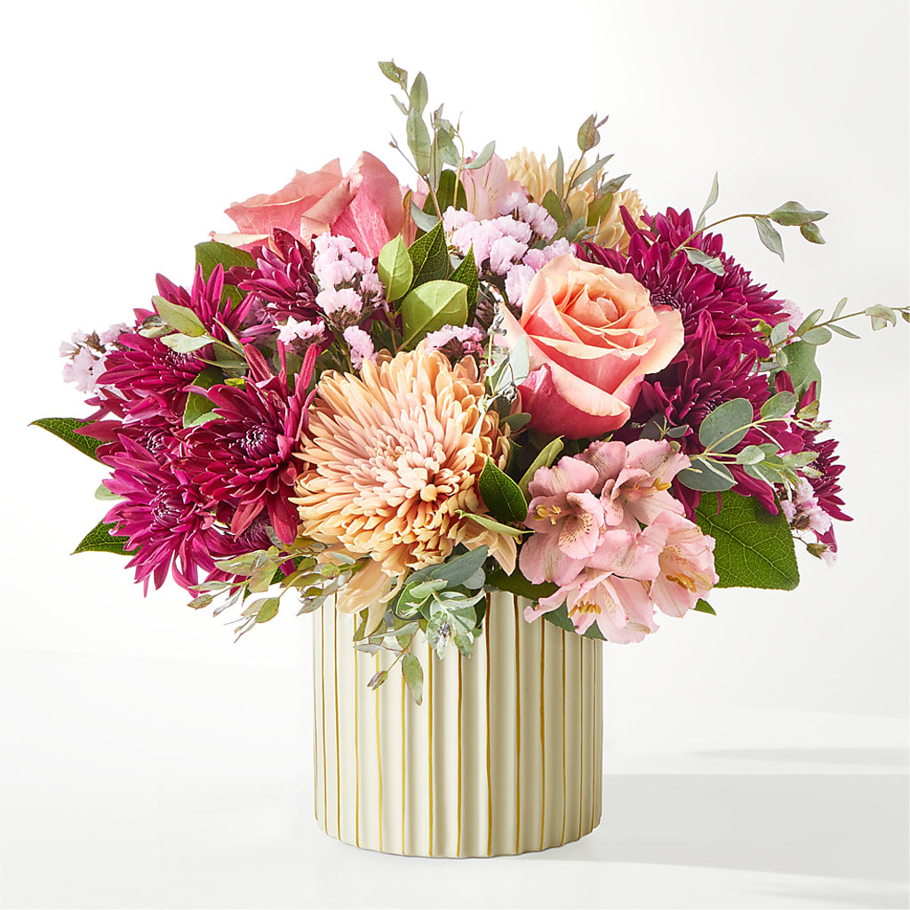 Berry Cobbler Bouquet with Ivory Vase –  Sammy Wammy Floral, Montgomery IL