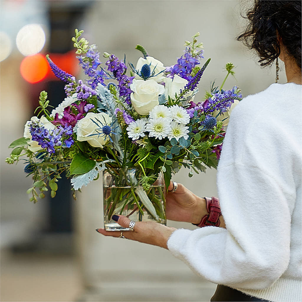 Shooting Star Bouquet –  Sammy Wammy Floral, Montgomery IL