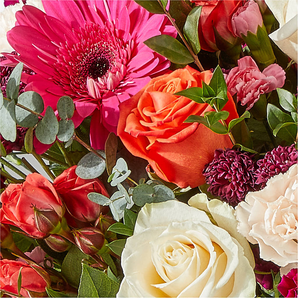Smell the Roses Bouquet –  Sammy Wammy Floral, Montgomery IL