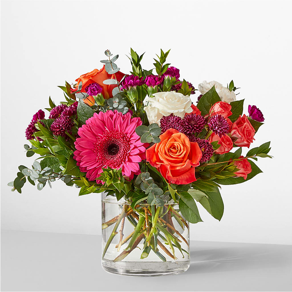 Smell the Roses Bouquet –  Sammy Wammy Floral, Montgomery IL