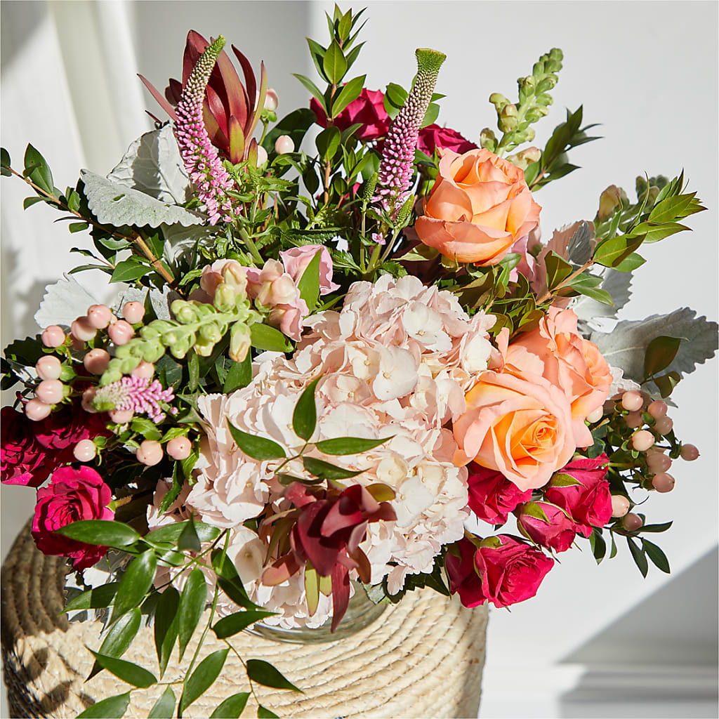 Glitz & Glam Bouquet –  Sammy Wammy Floral, Montgomery IL