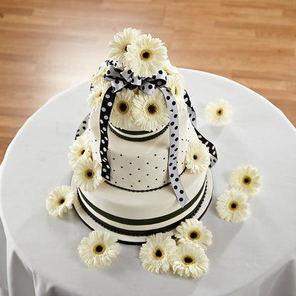 Simple Sophistication Cake Décor –  Sammy Wammy Floral, Montgomery IL